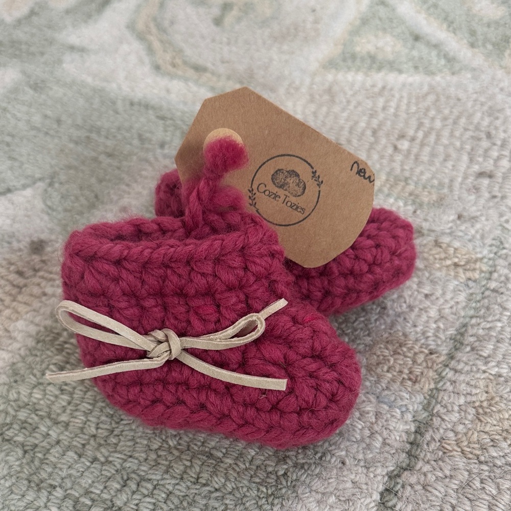 COZIE TOZIES handmade, Baby Bootie Pink Baby Booties